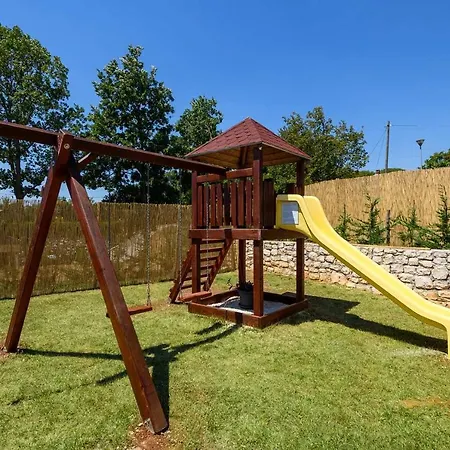 Holiday home Santa Domenica Nedescina