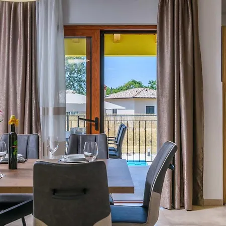 Santa Domenica Holiday home Nedescina