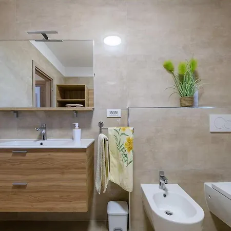 Santa Domenica Holiday home